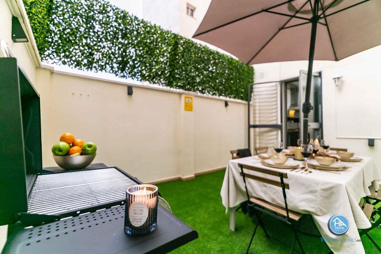 Bajo Urbano Boutique En Carlos Haya Con Terraza Y Parking Málaga Exterior foto